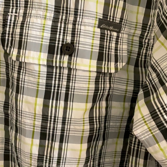 Men’s Seersucker Shirt - Picture 6 of 9